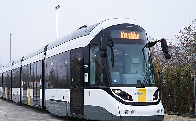 Tranvía en De Linj de CAF.