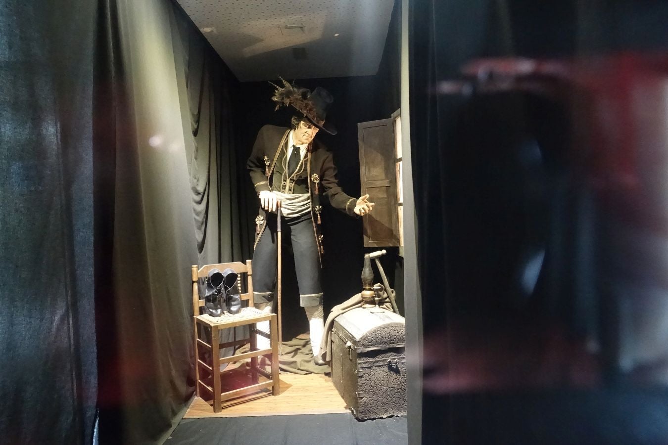 Sus 801 metros de altitud no le hacen uno de los montes más destacables, pero su peculiar cima lo convierte en uno de los que hay que conocer