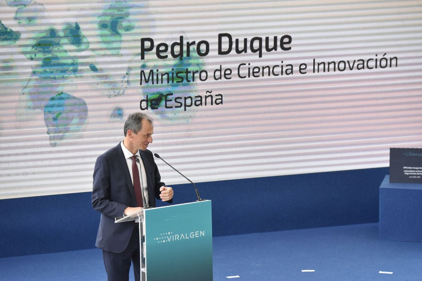 Bayer sella su apuesta por Gipuzkoa con la inauguración de los laboratorios de Miramón. La apertura de la las instalaciones de Viralgen ha estado presidida por el lehendakari y con presencia del ministro Pedro Duque