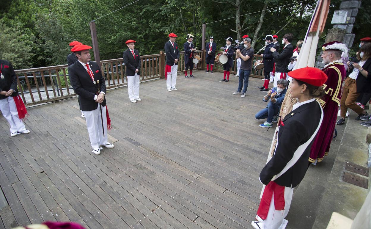 Irun cumple el voto a San Marcial