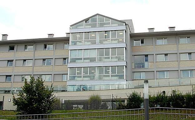 El Covid vuelve a las residencias de Gipuzkoa con el positivo de una trabajadora y dos usuarios de Sanmarkosene en Errenteria