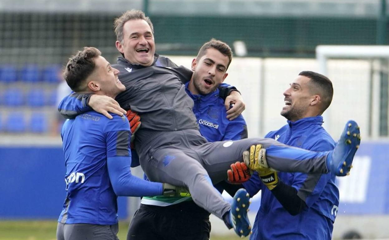 Real Sociedad: La salida de Luis Llopis y Alain Sola al Real Madrid no trastoca los planes del club