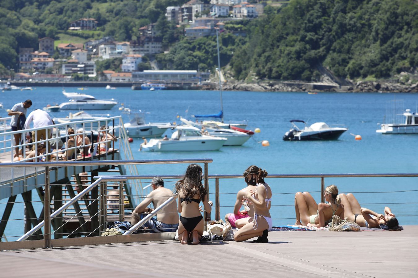 Lunes de sol y calor en Gipuzkoa.