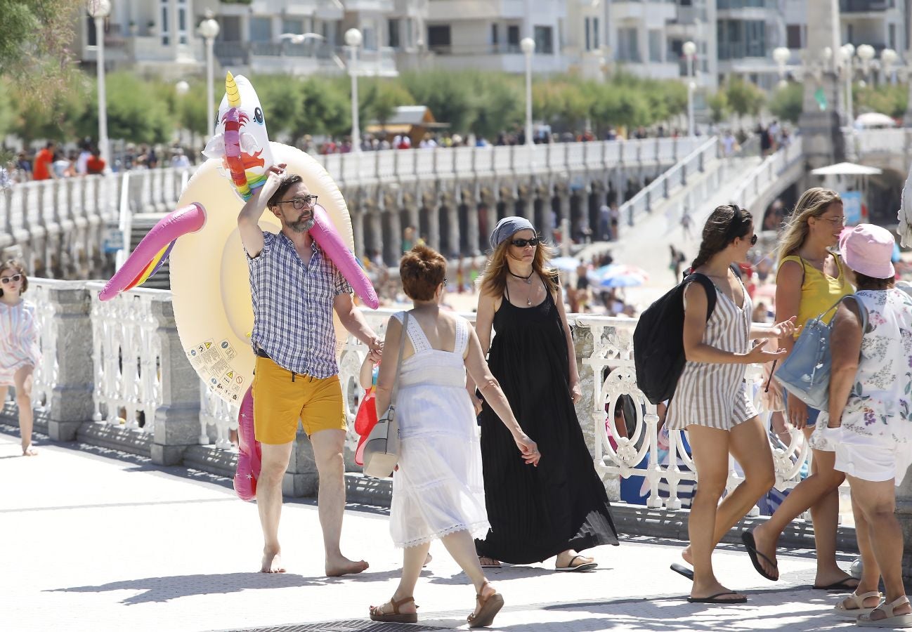 Lunes de sol y calor en Gipuzkoa.