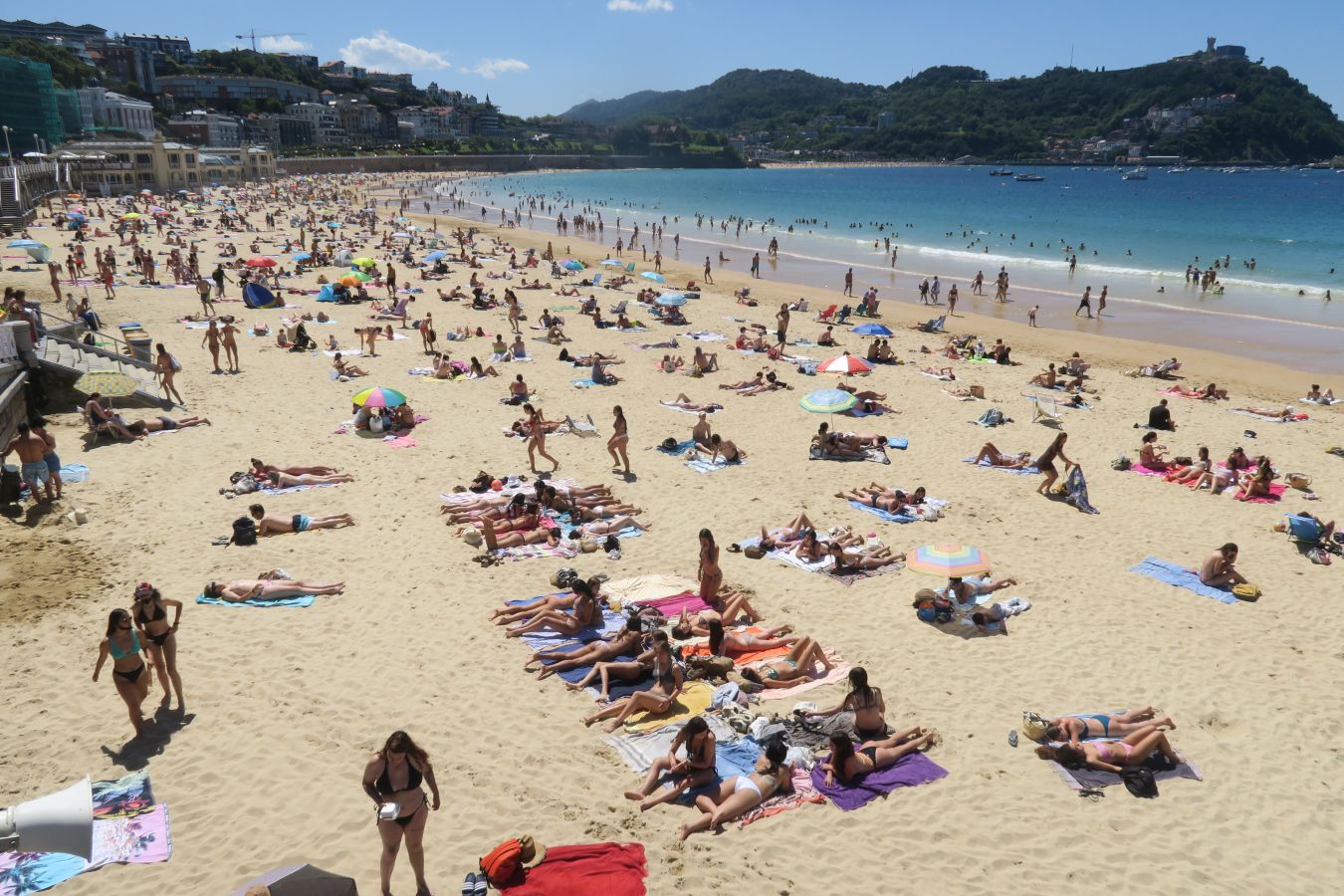 Lunes de sol y calor en Gipuzkoa.