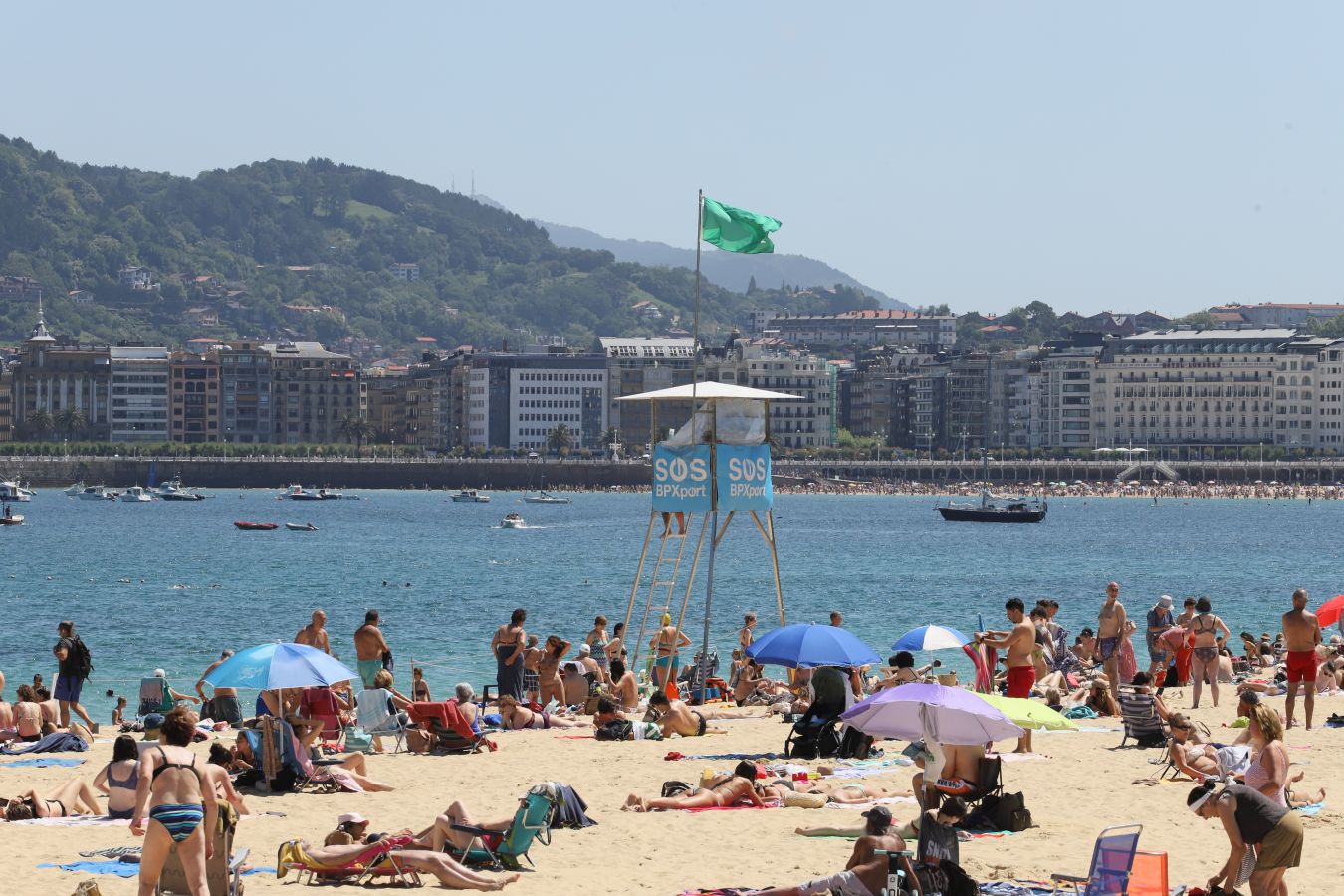 Lunes de sol y calor en Gipuzkoa.