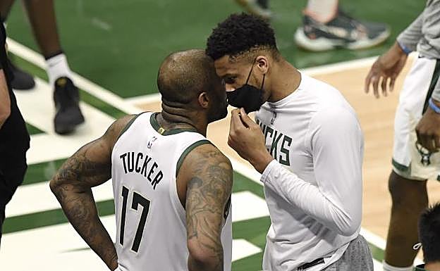 El estado físico de Giannis Antetokounmpo es la principal preocupación de los Bucks. 