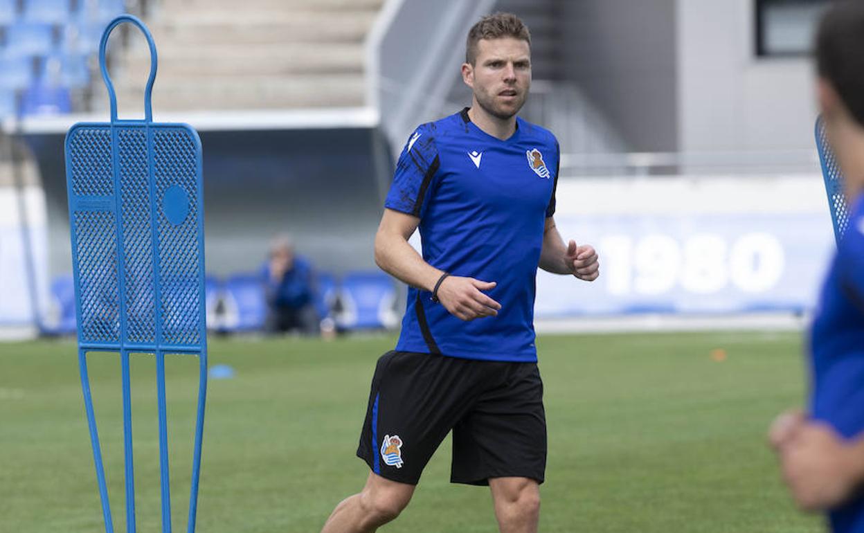Real Sociedad: Asier Illarramendi: «El objetivo de la temporada será mejorar la anterior»