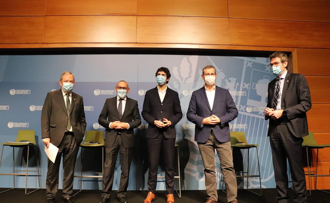 Euskadi pacta un nuevo reparto de ingresos tras diez años de bloqueo y discrepancias