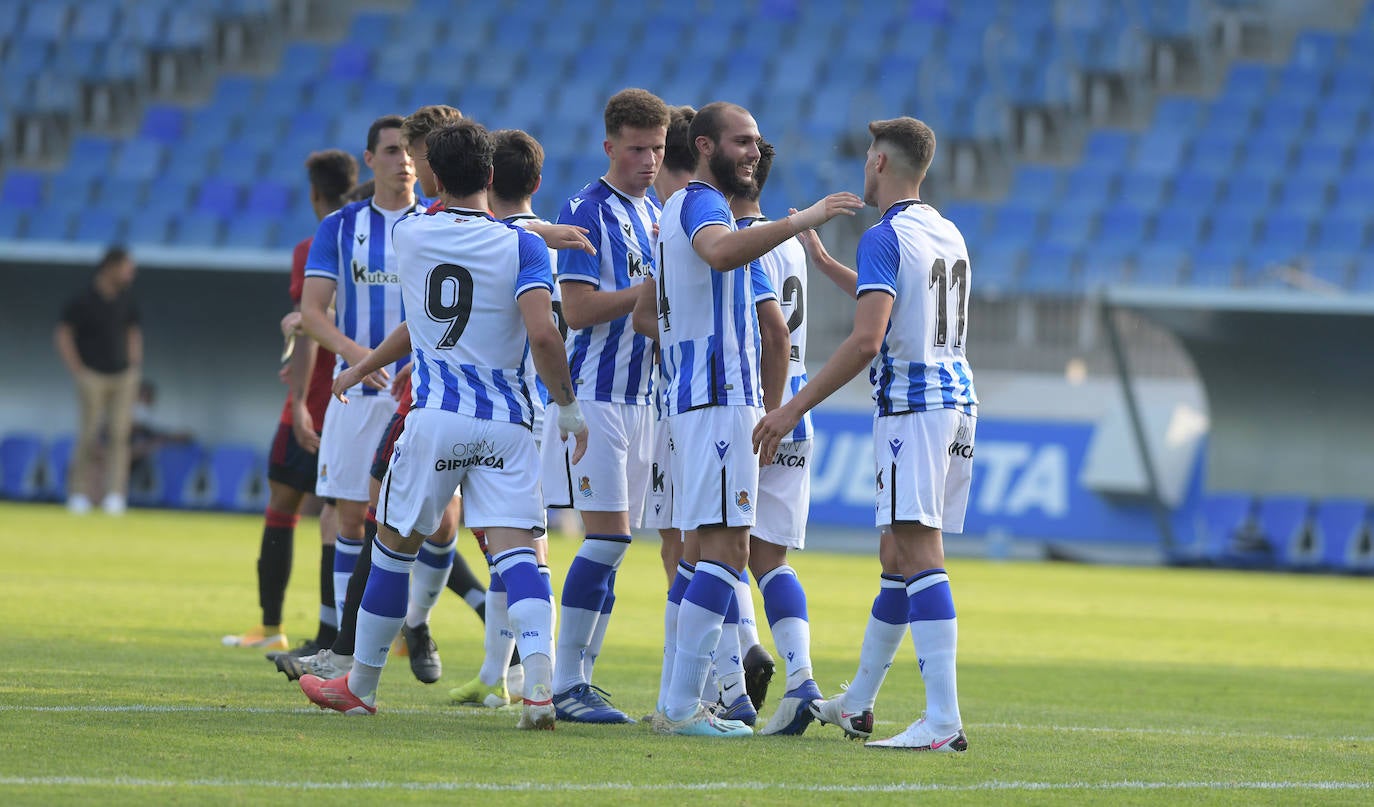 El Sanse se impuso por 3-1 al Osasuna B. El navarro ya suma dos tantos, el de este martes de penalti, mientras que el riojano aprovechó un regalo de Roberto López para vencer al conjunto navarro.