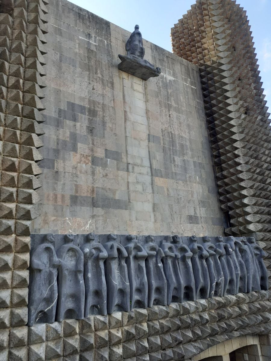 La cima más popular de la sierra de Aloña ofrece una magníficas vistas del Alto Deba y los montes que le rodean