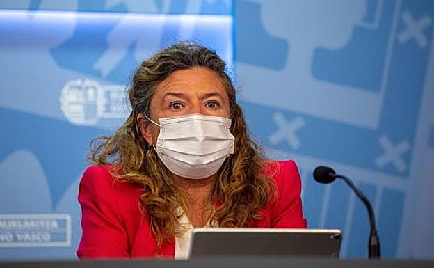 La consejera Gotzone Sagardui actualiza los datos de la pandemia