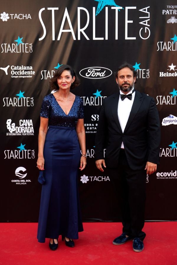 La ministra de Industria, Comercio y Turismo, Reyes Maroto (i) y el empresario Ignacio Maluquer