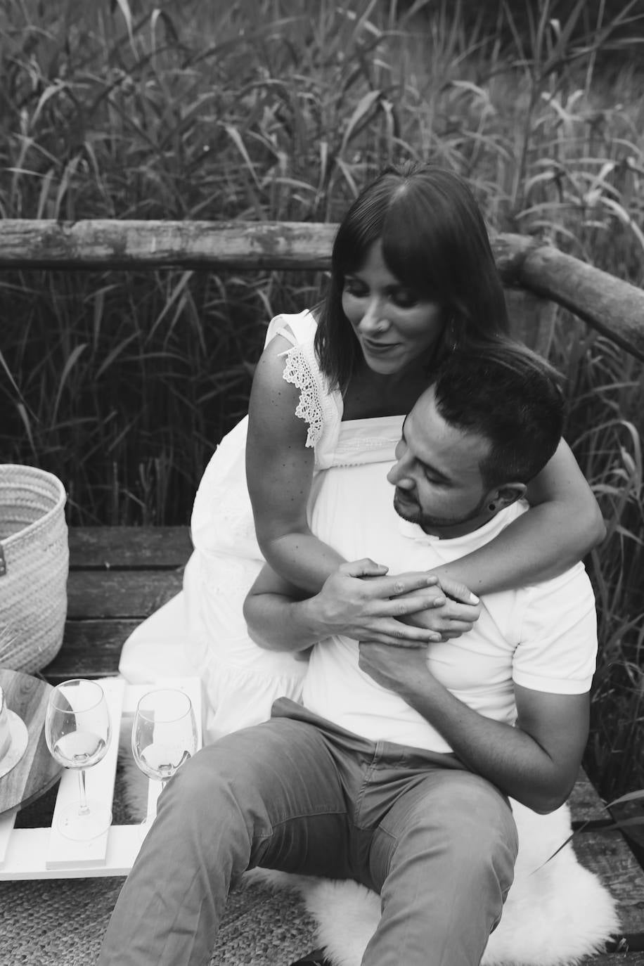 Ianire y Luis se darán el 'sí quiero' en una boda poco convencional. Antes de la esperada fecha (20 de agosto), han querido compartir su amor a través de una preboda singular cargada de amor