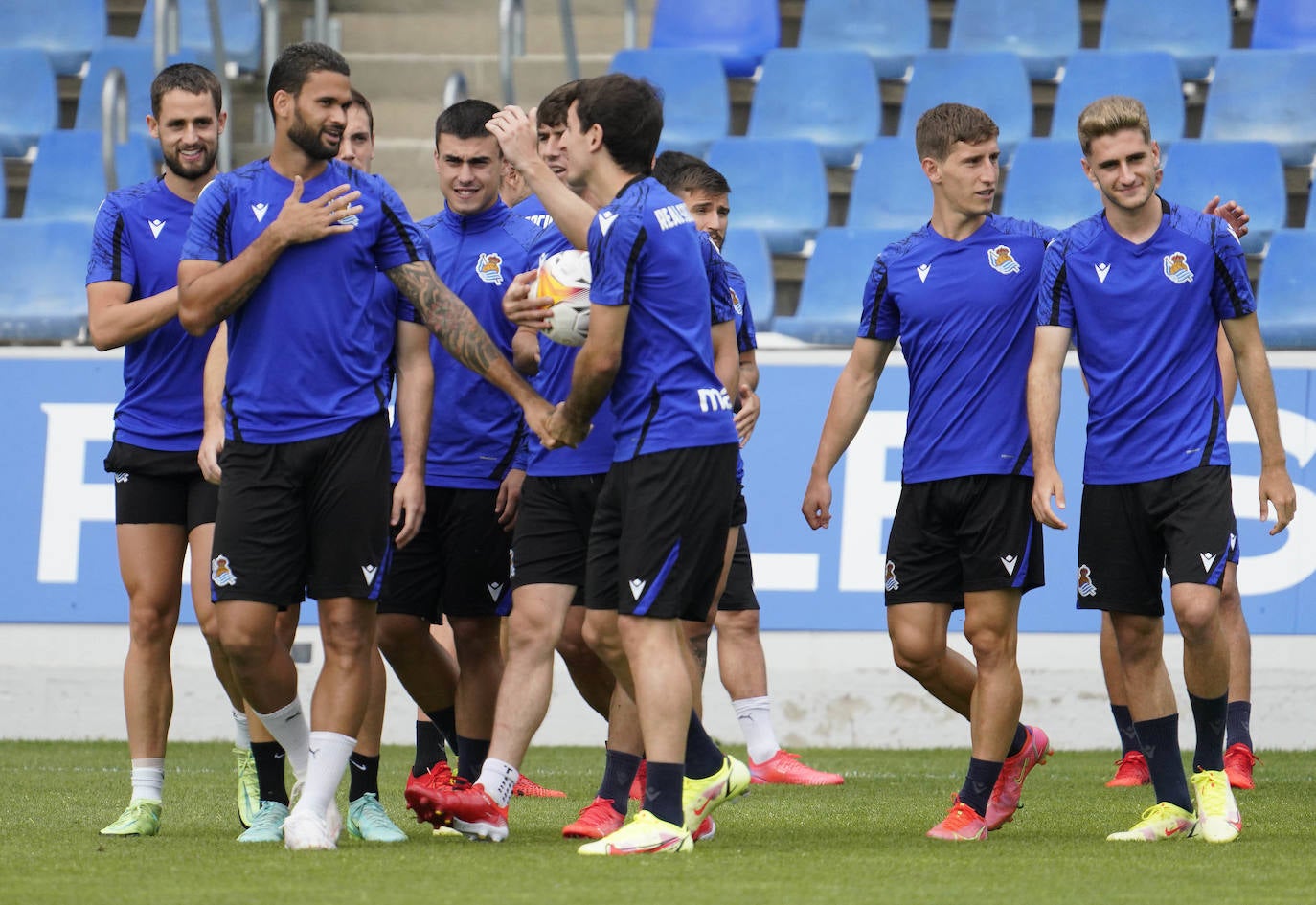 Fotos: Las mejores imágenes del entrenamiento de la Real Sociedad