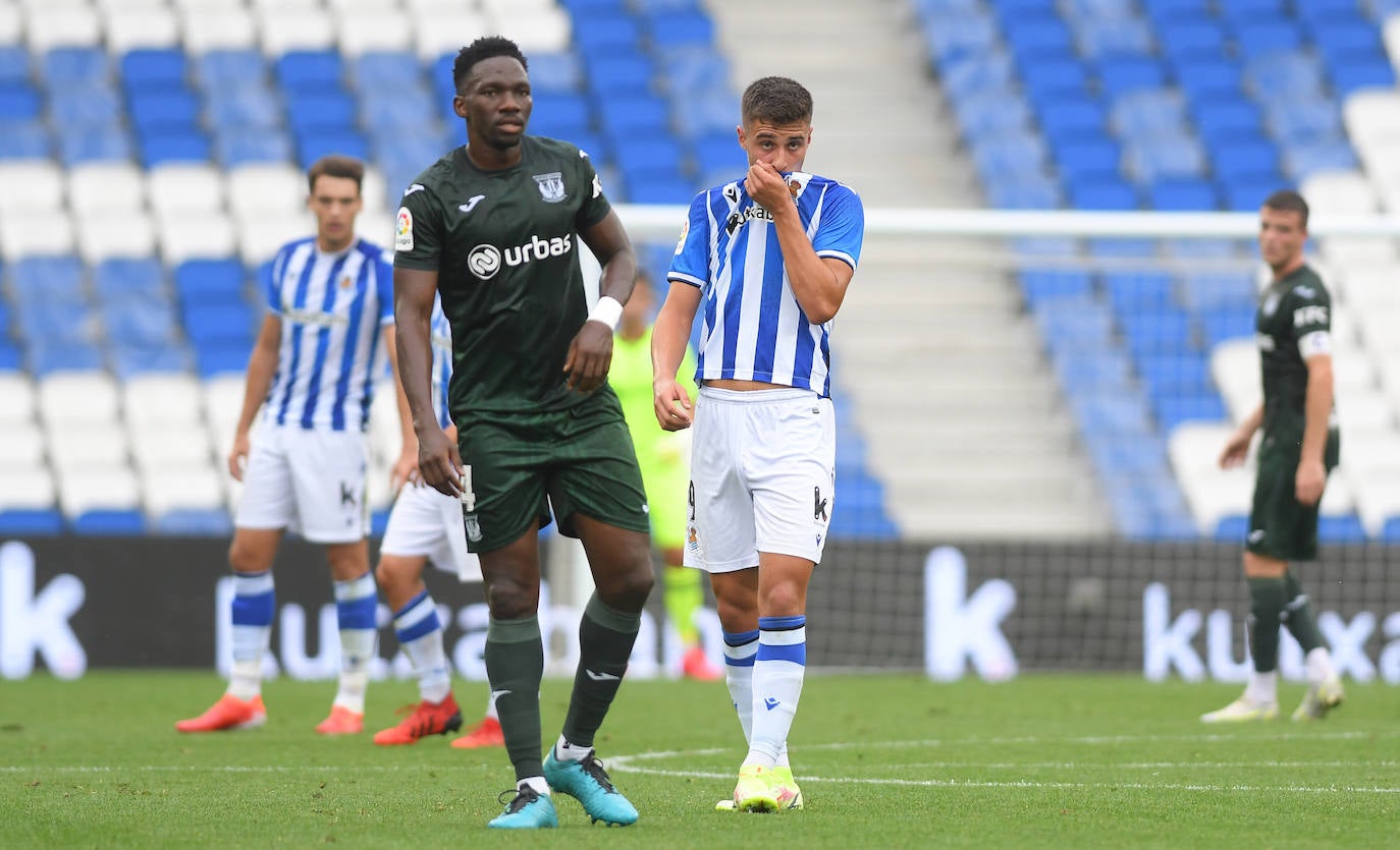 Fotos: Las mejores imágenes del debut del Sanse en el Reale Arena