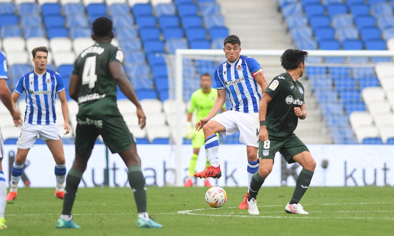 Fotos: Las mejores imágenes del debut del Sanse en el Reale Arena