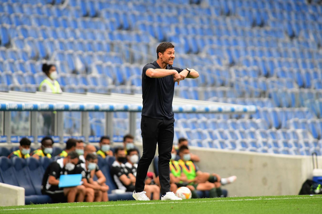 Fotos: Las mejores imágenes del debut del Sanse en el Reale Arena