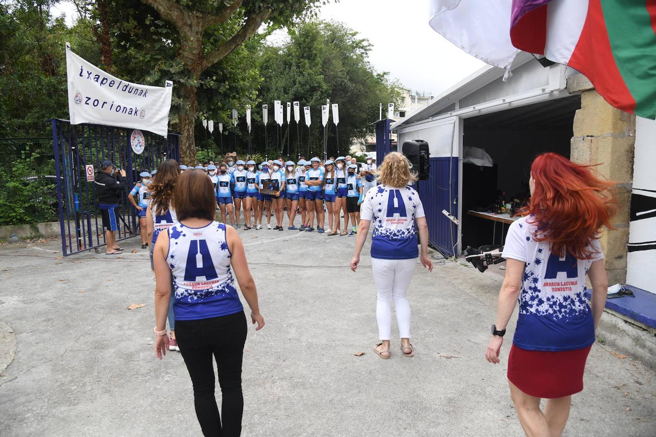 Fotos: Las remeras de Arraun Lagunak ya celebran su Liga Euskotren