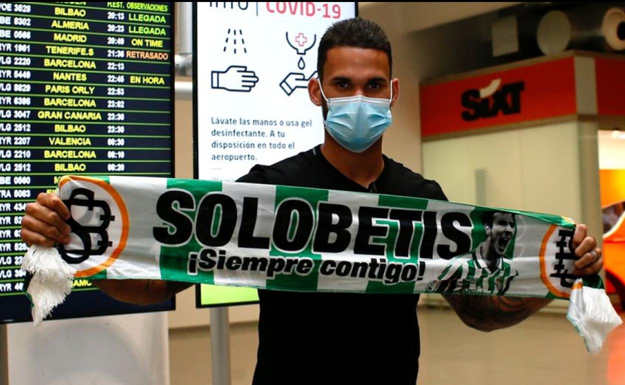 Willian José ya está en Sevilla para firmar con el Betis