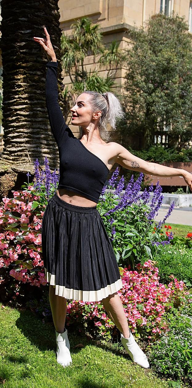 Iratxe recuerda un 'Giselle' en el Victoria Eugenia y las primeras funciones del Conservatorio. Bailó aquí 'El corsario'. Y 'Aguas Primaverales'. 