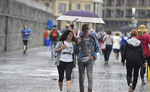 Agosto se cierra con 20.803 contagios y 133 muertes por Covid en Euskadi