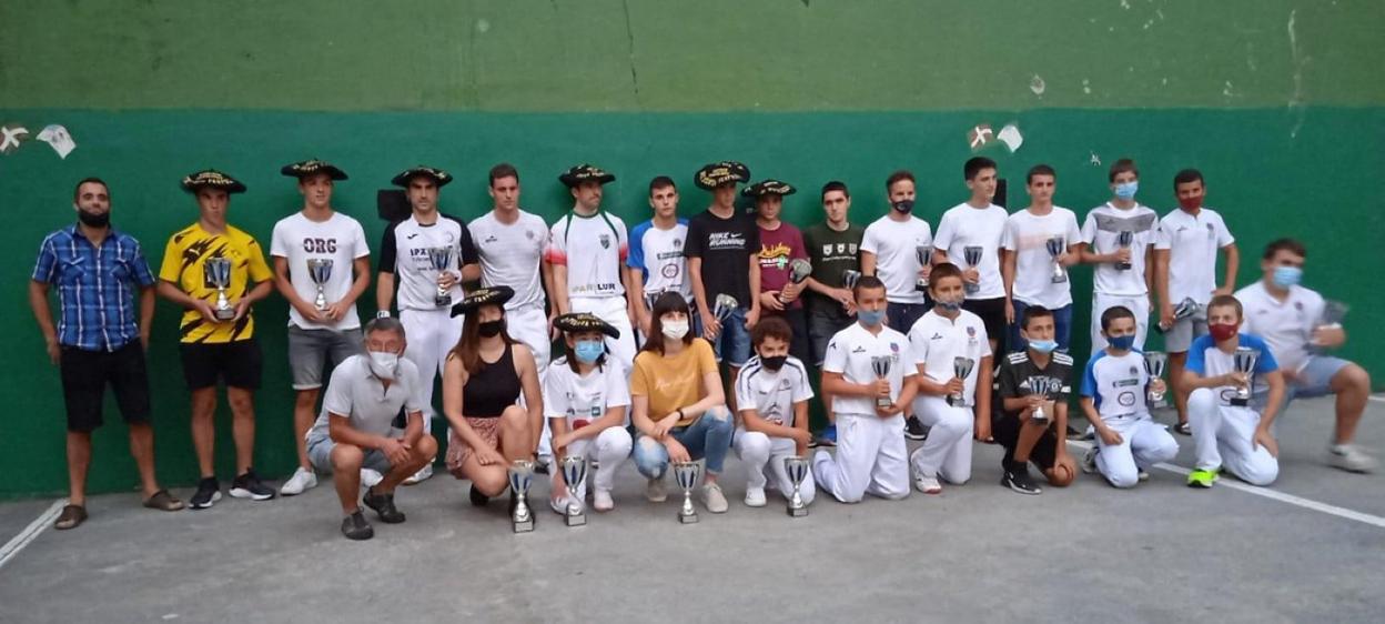 Ganadores y finalistas del V Memorial Patxi Montes-XXIV Campeonato 31 de agosto.
