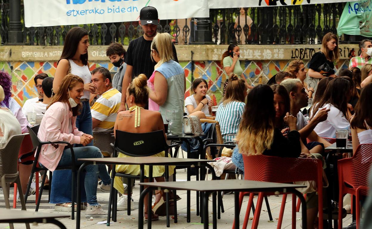 Coronavirus: Los contagios descienden de forma notable en Euskadi, con 309 nuevos positivos