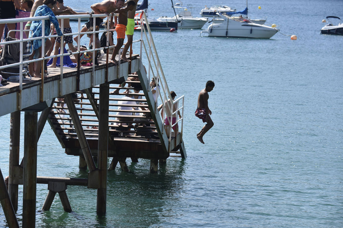 Fotos: Gipuzkoa afronta 72 horas de calor y mañana se activará la alerta amarilla