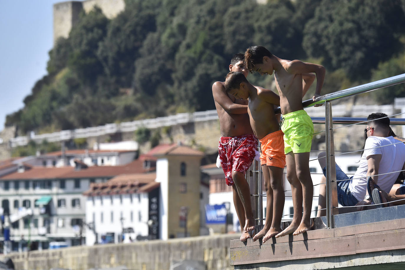 Fotos: Gipuzkoa afronta 72 horas de calor y mañana se activará la alerta amarilla
