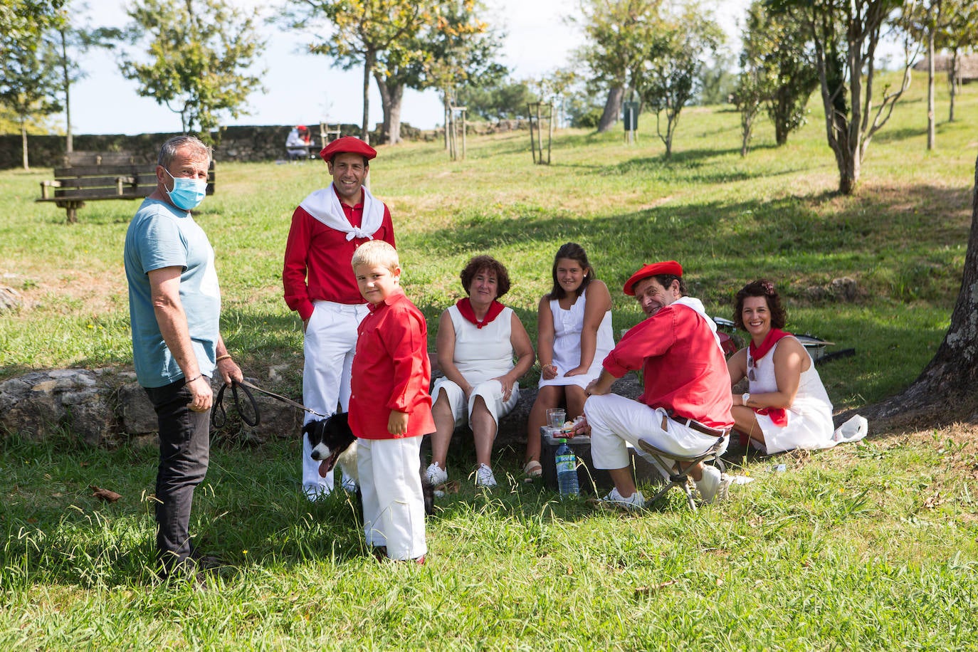 Fotos: Las imágenes de otro 8 de septiembre atípico en Hondarribia