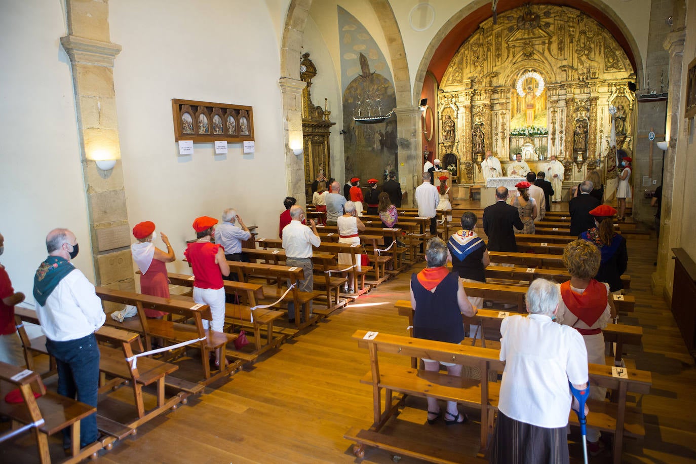 Fotos: Las imágenes de otro 8 de septiembre atípico en Hondarribia