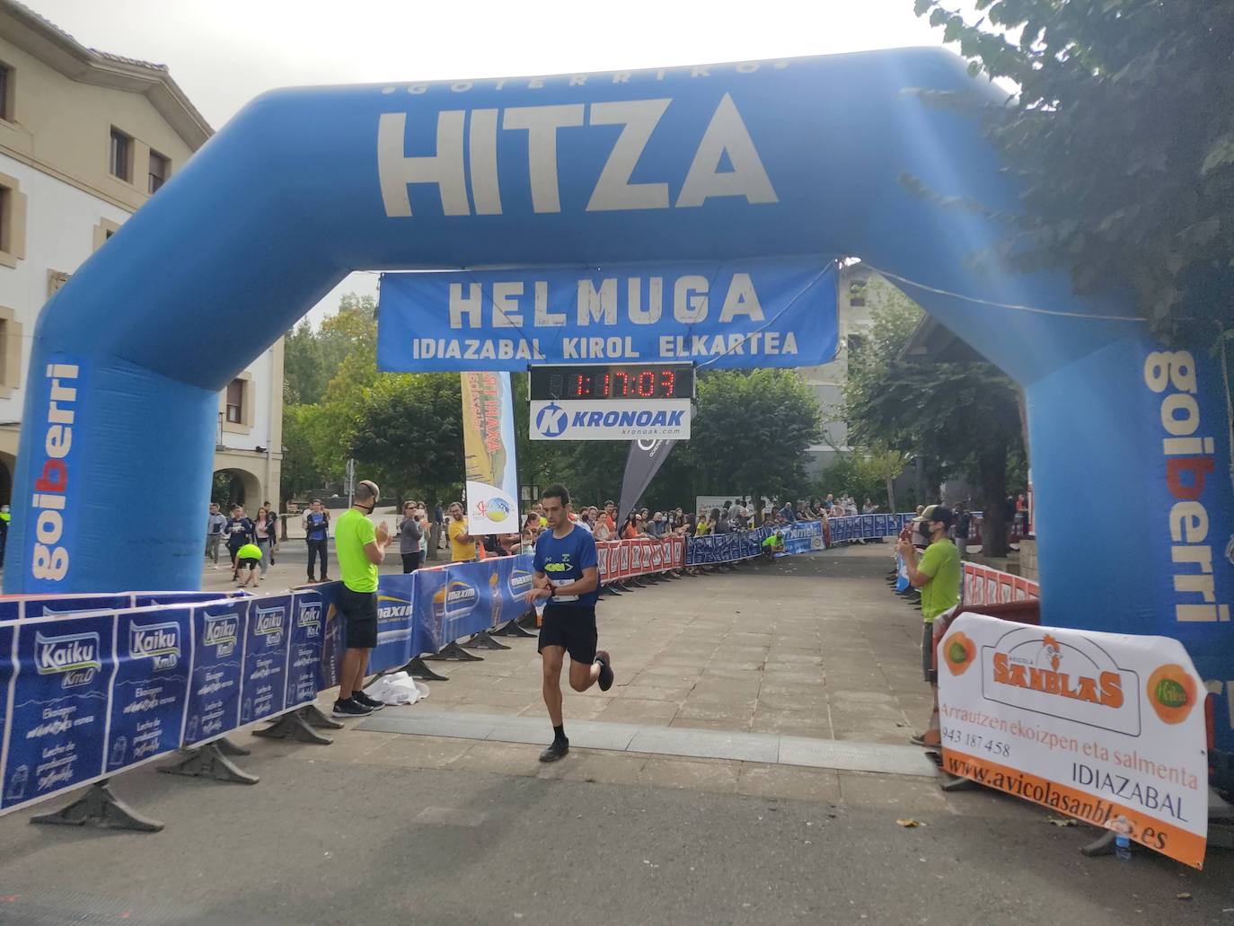 Fotos: Giro ezin hobea Idiazabalgo Axari Trailen