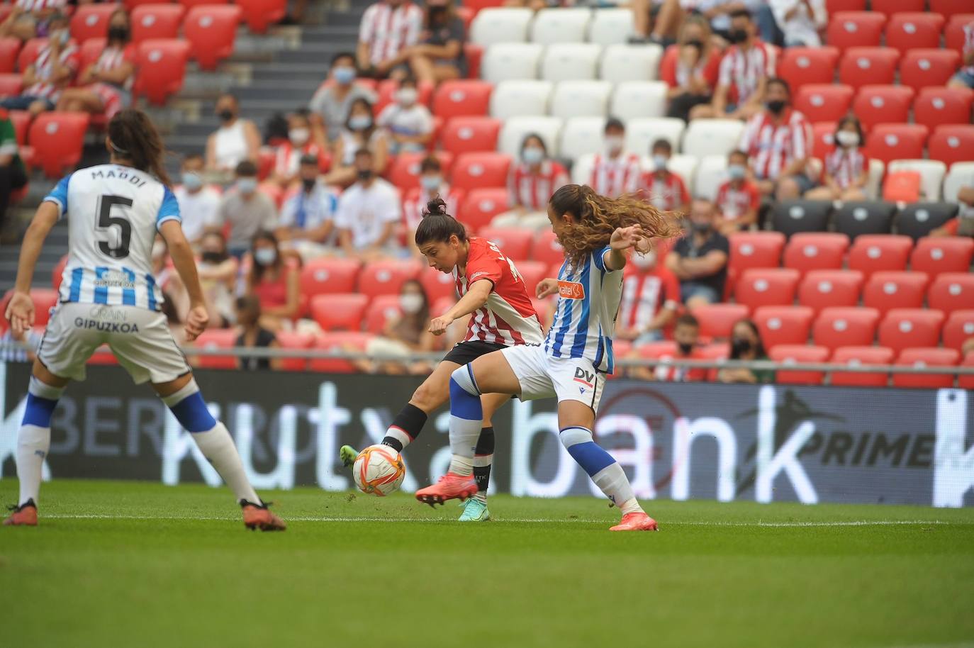 Fotos: Las mejores imágenes de la victoria de la Real en el derbi de San Mamés