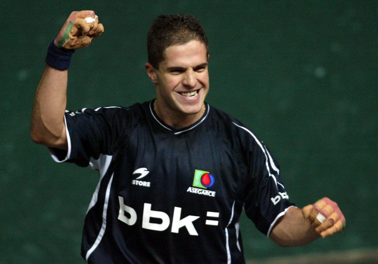 Fotos: Aimar Olaizola y el adiós a una vida en los frontones