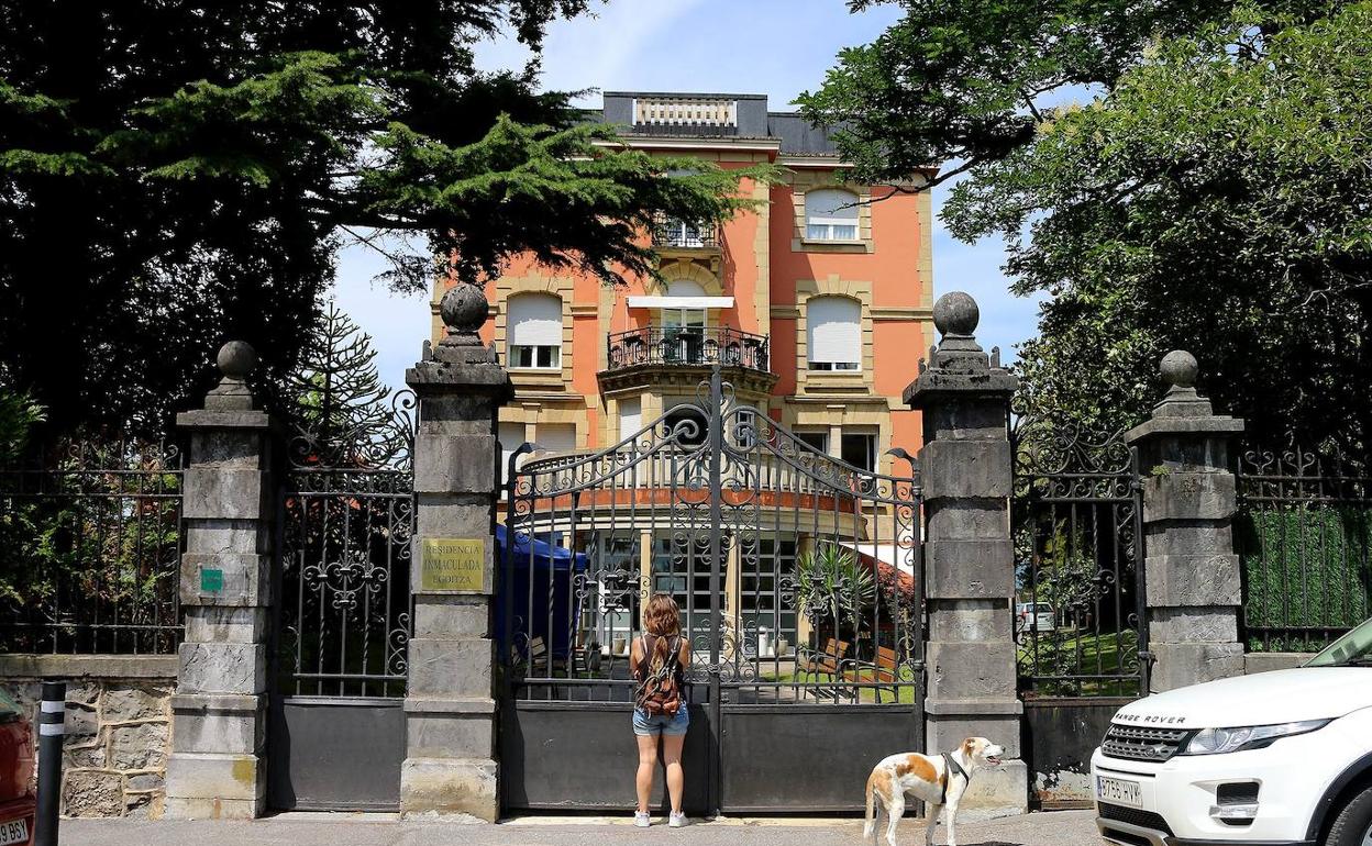 La residencia Inmaculada de Irun tiene cinco casos activos. 