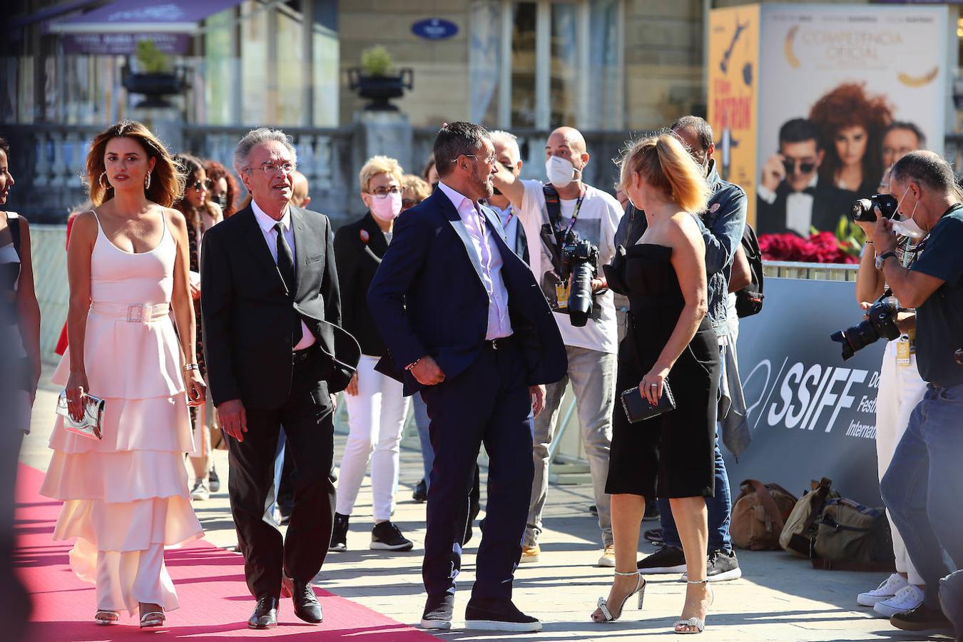 Fotos: Penélope Cruz y Antonio Banderas brillan en la alfombra roja del Zinemaldia