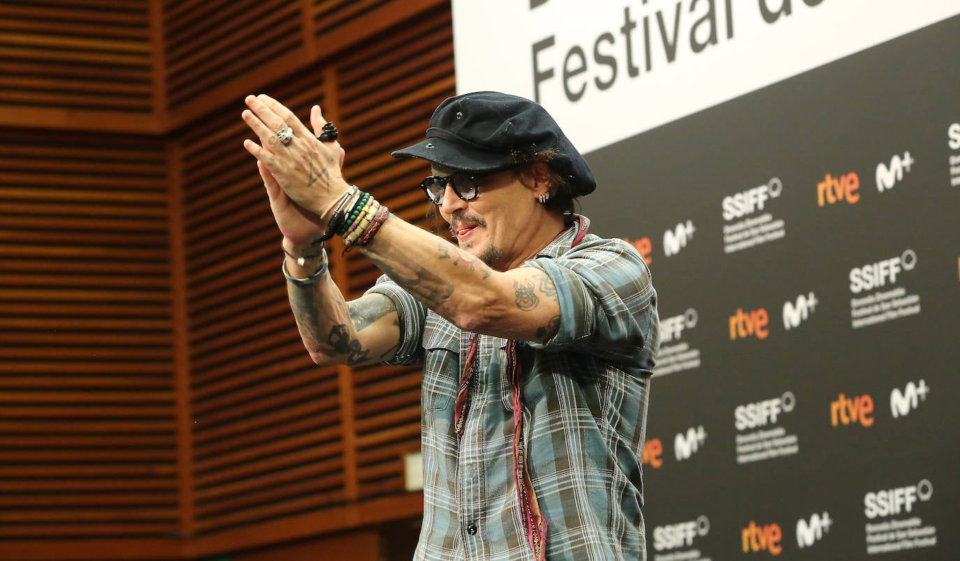 Fotos: Johnny Depp acapara todas las miradas del festival