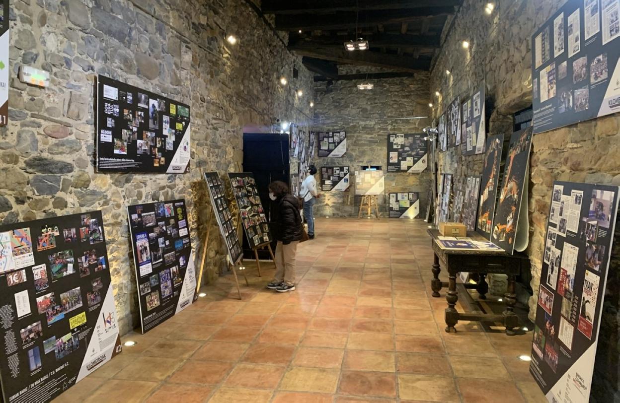 Kilometroak jaiaren 'estela' Igartza jauregian ostiral arte