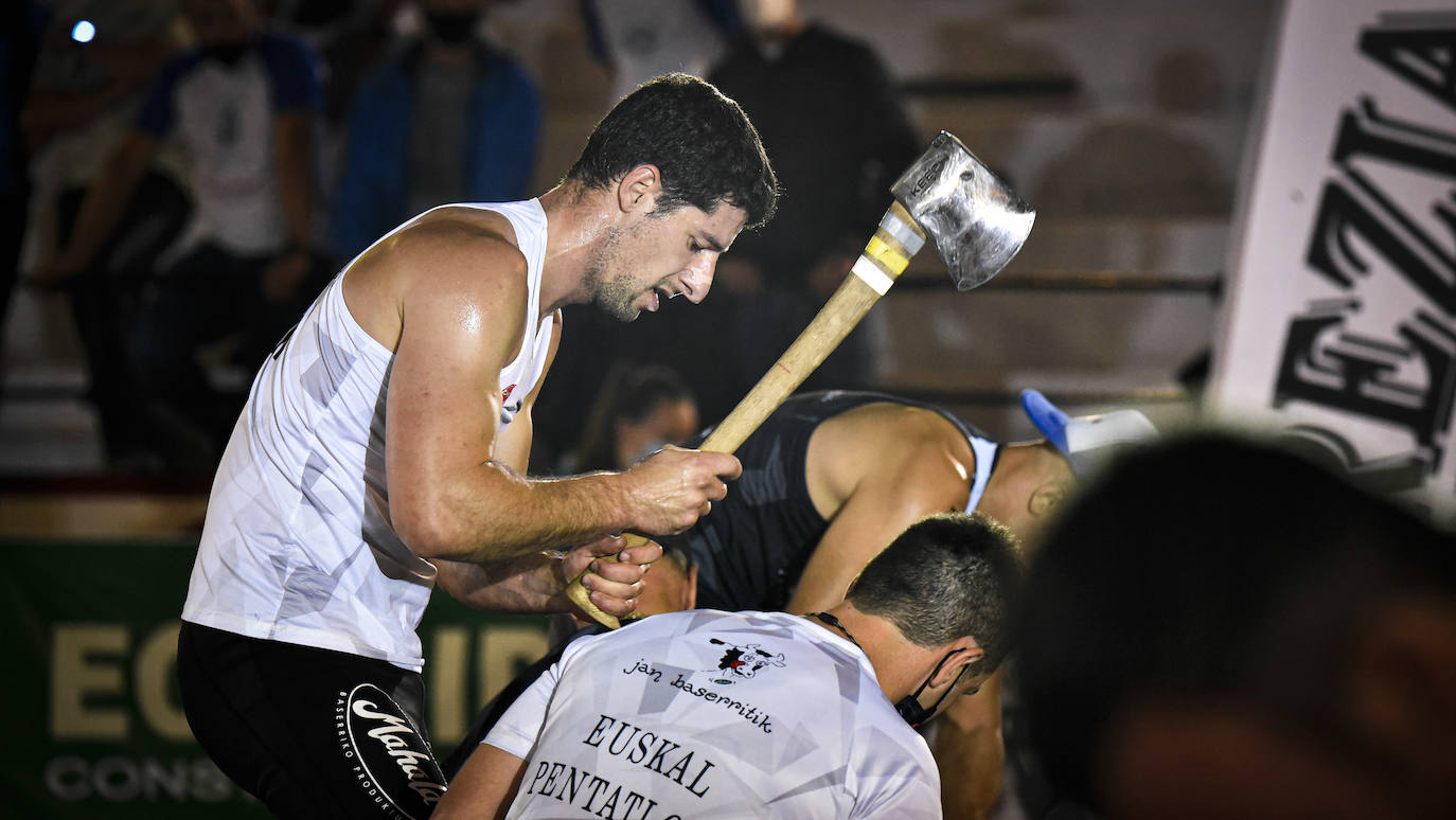 Fotos: &#039;Izeta VI&#039; se proclama campeón de la cuarta edición del Pentatlón Vasco