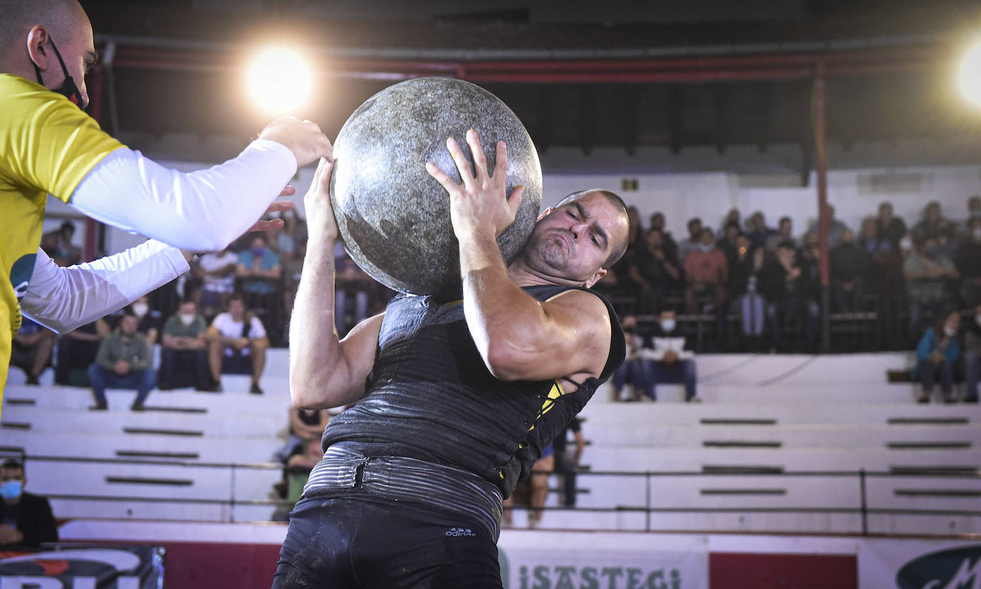Fotos: &#039;Izeta VI&#039; se proclama campeón de la cuarta edición del Pentatlón Vasco