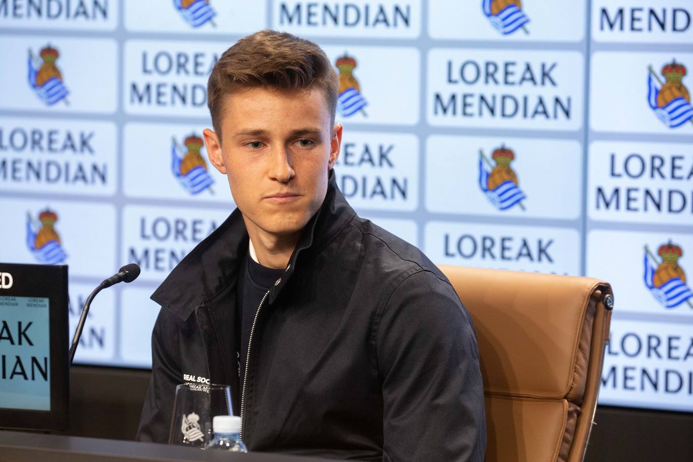 Fotos: Loreak Mendian y la Real Sociedad, juntos hasta 2023