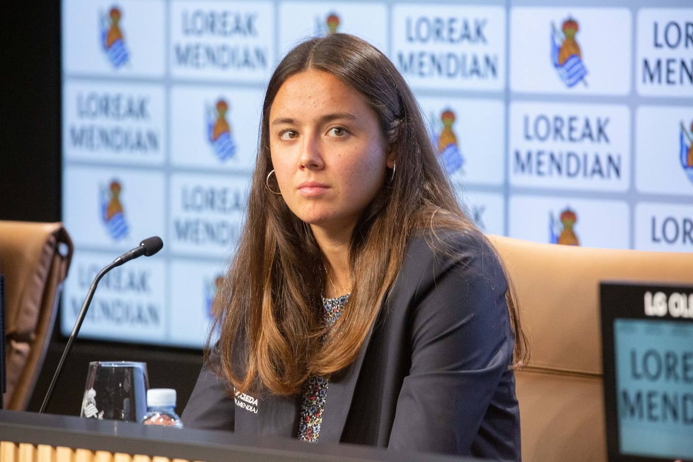 Fotos: Loreak Mendian y la Real Sociedad, juntos hasta 2023