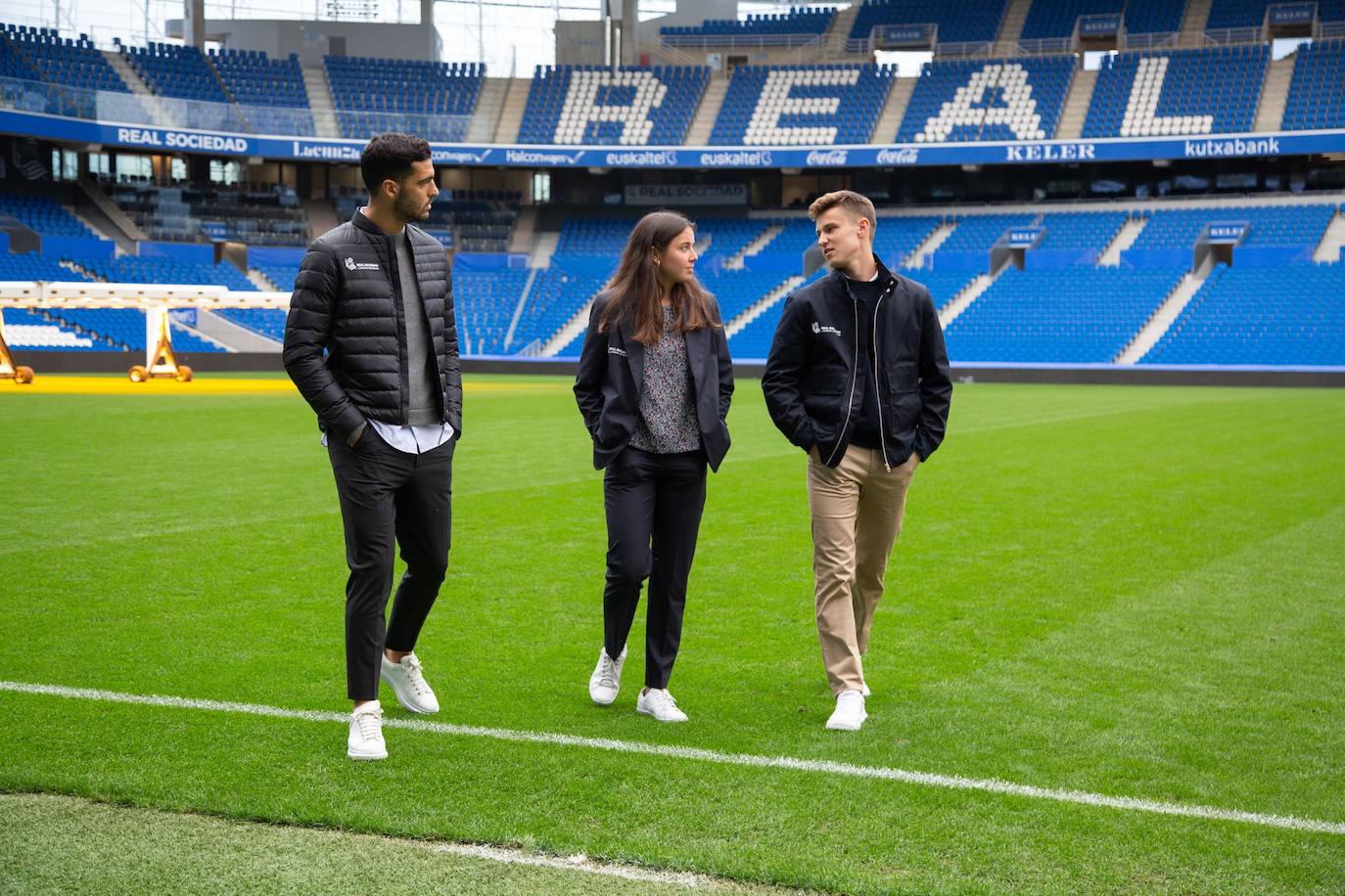 Fotos: Loreak Mendian y la Real Sociedad, juntos hasta 2023