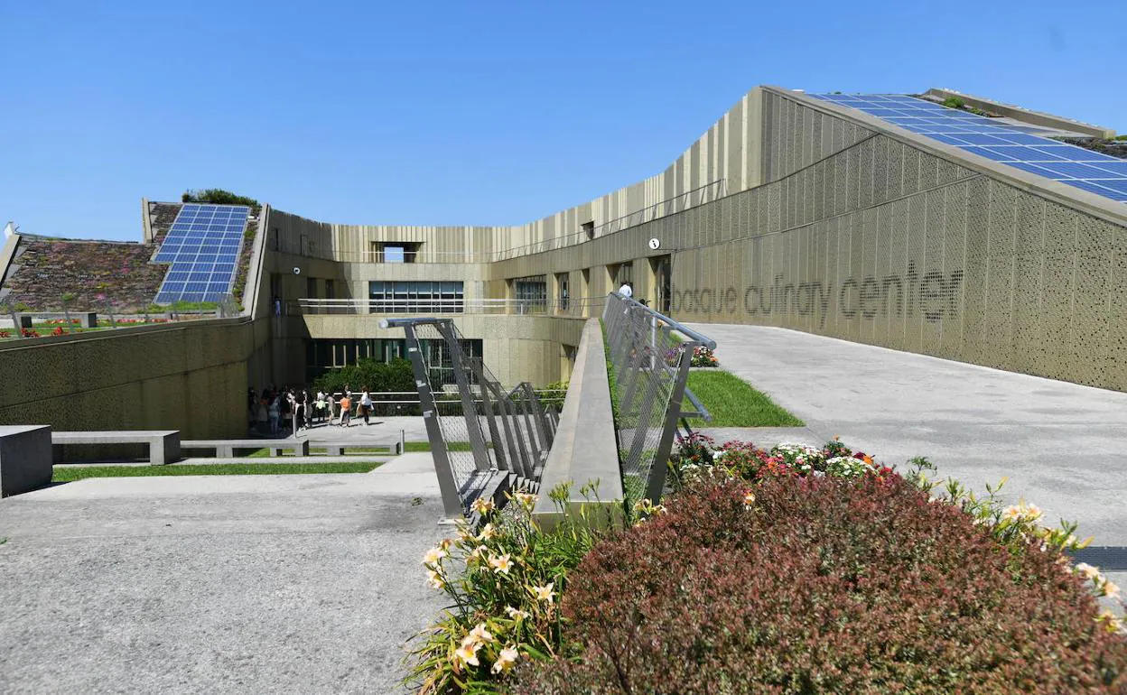 Kornelio Musika Eskola — Basque cultural institute