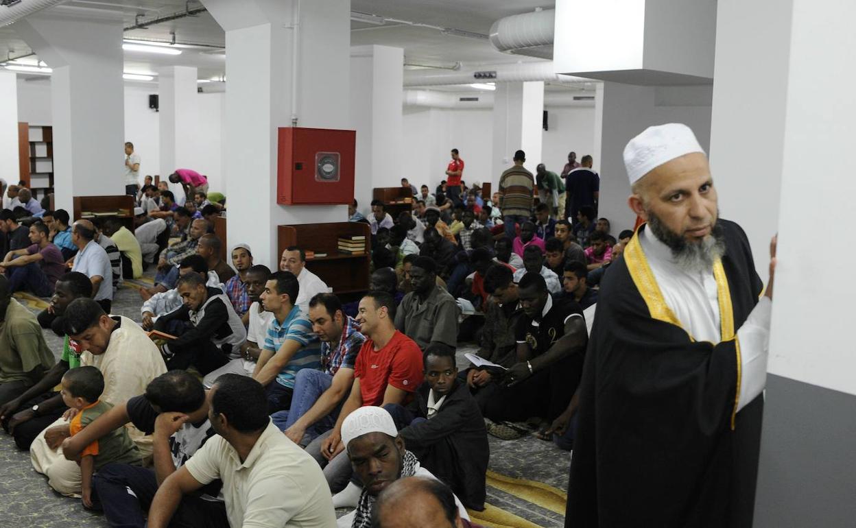 Un consejo interreligioso garantizará la libertad de culto en Euskadi