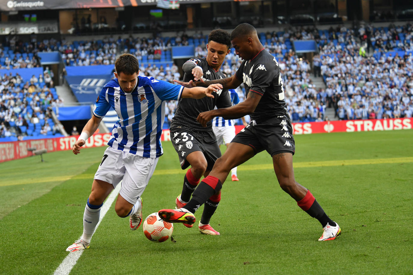 Fotos: Las mejores imáganes de partido entre la Real Sociedad y el Mónaco en Anoeta