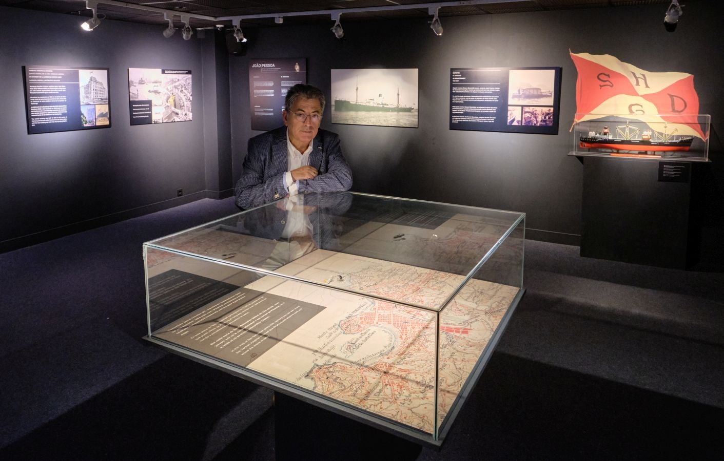 Fotos: El mercante alemán que se hundió en Monpás en 1942