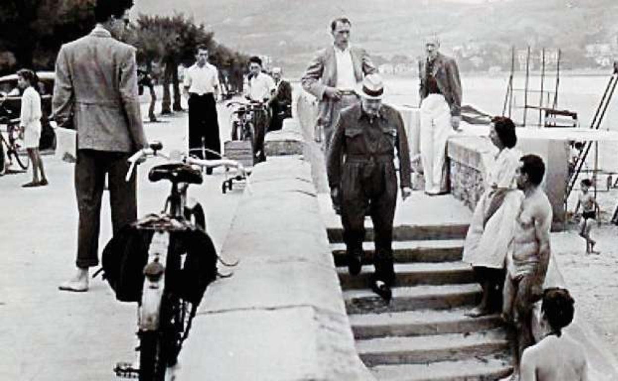 Churchill en Hendaia en 1945.