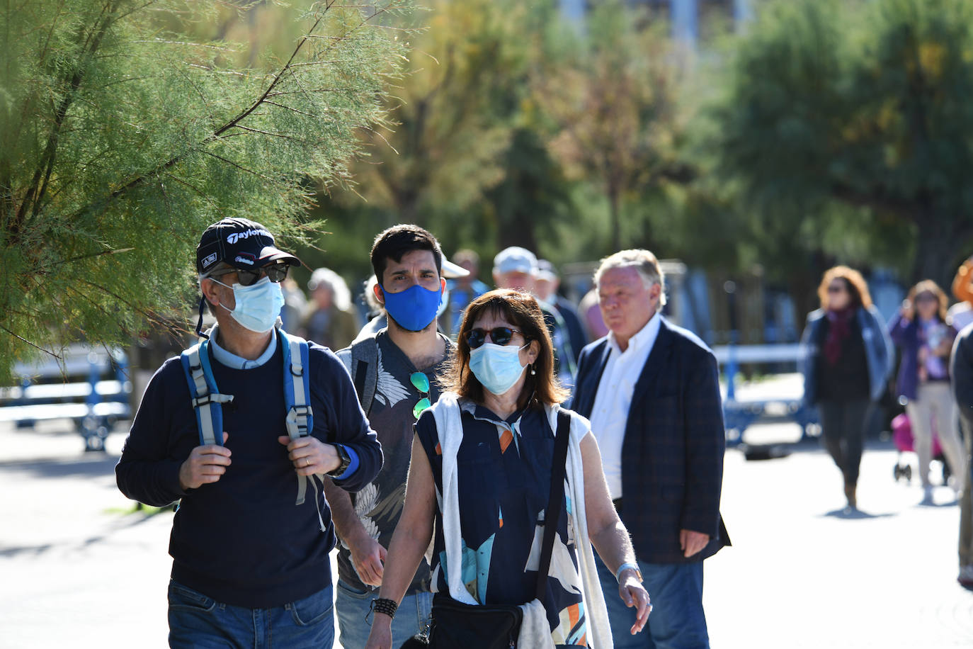Fotos: Sol y cielos despejados en el primer día tras el fin de la emergencia sanitaria